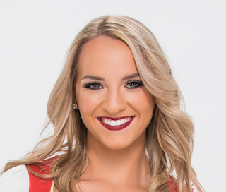 Amanda: Mentor and Cheerleader for the San Francisco 49ers Playoff Team